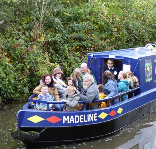 Chesterfield Canal Cruises 